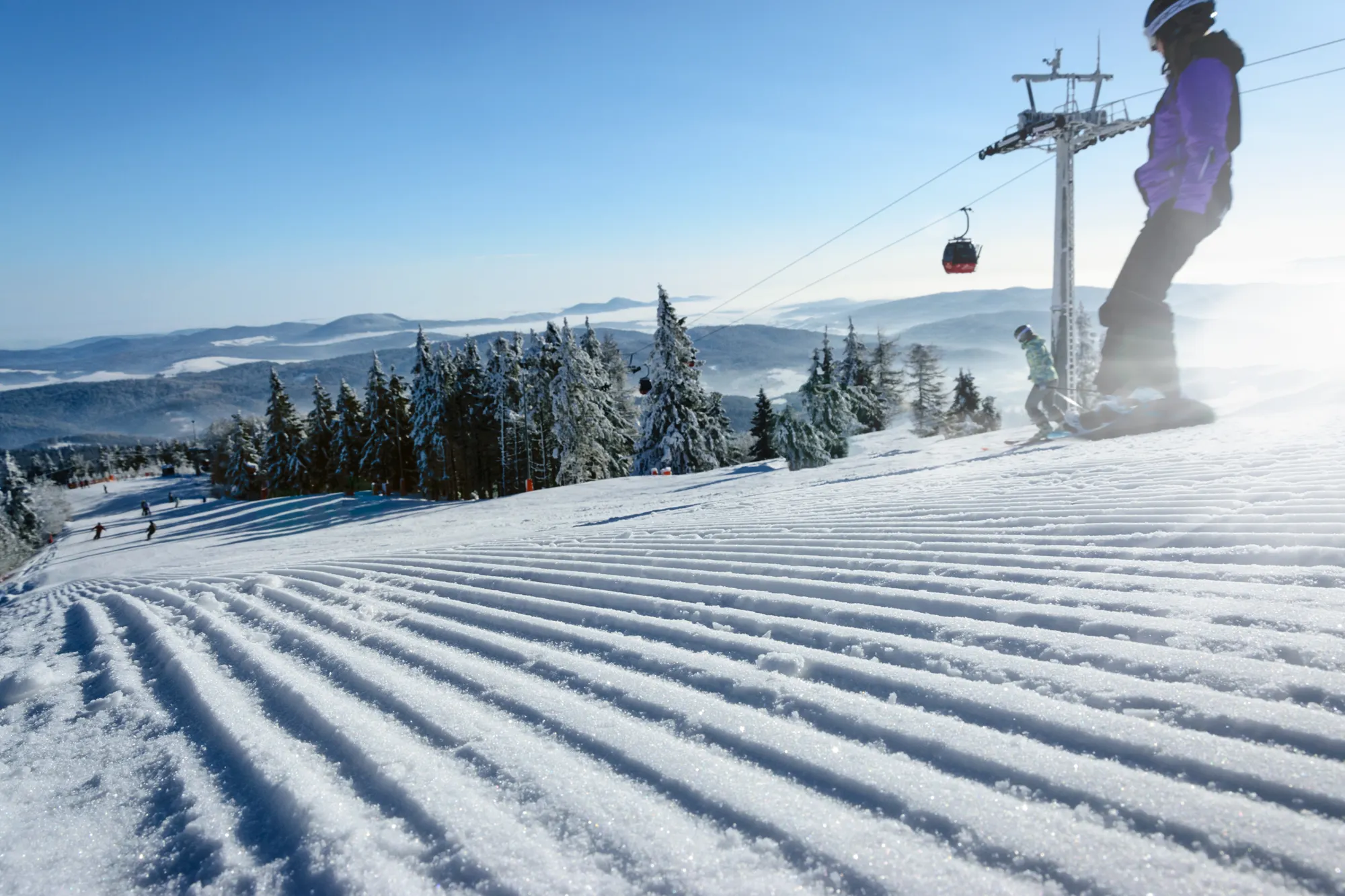 Snowboard auf der Piste